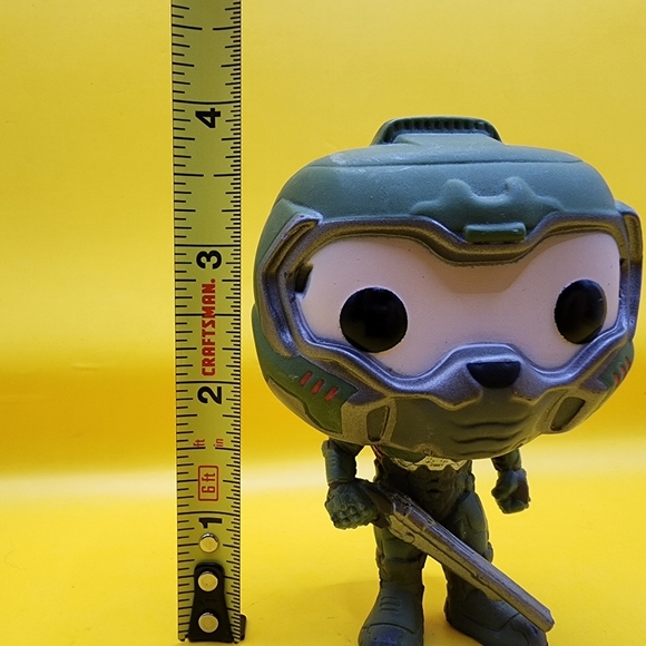 Funko Pop Games Doom Space Marine #90 Green Version 2016 Figure - Picture 5 of 6